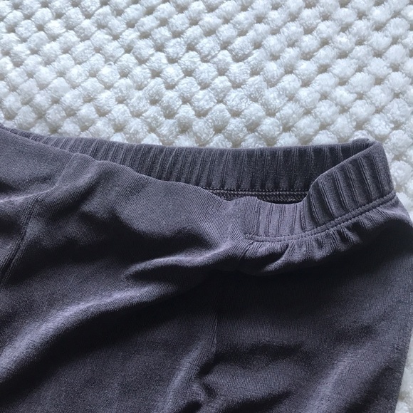 Travelers by Chico’s Mochachino travelers no tummy regular pants.Size 2 Reg. New - Picture 8 of 8